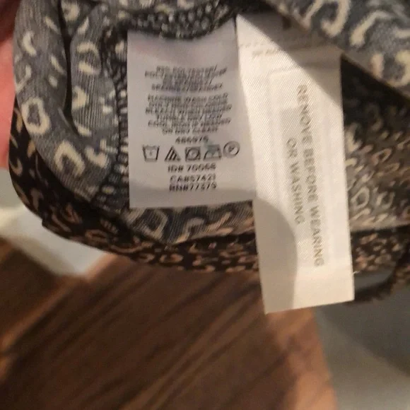 Ann Taylor wrap dress size 00p - Picture 6 of 6